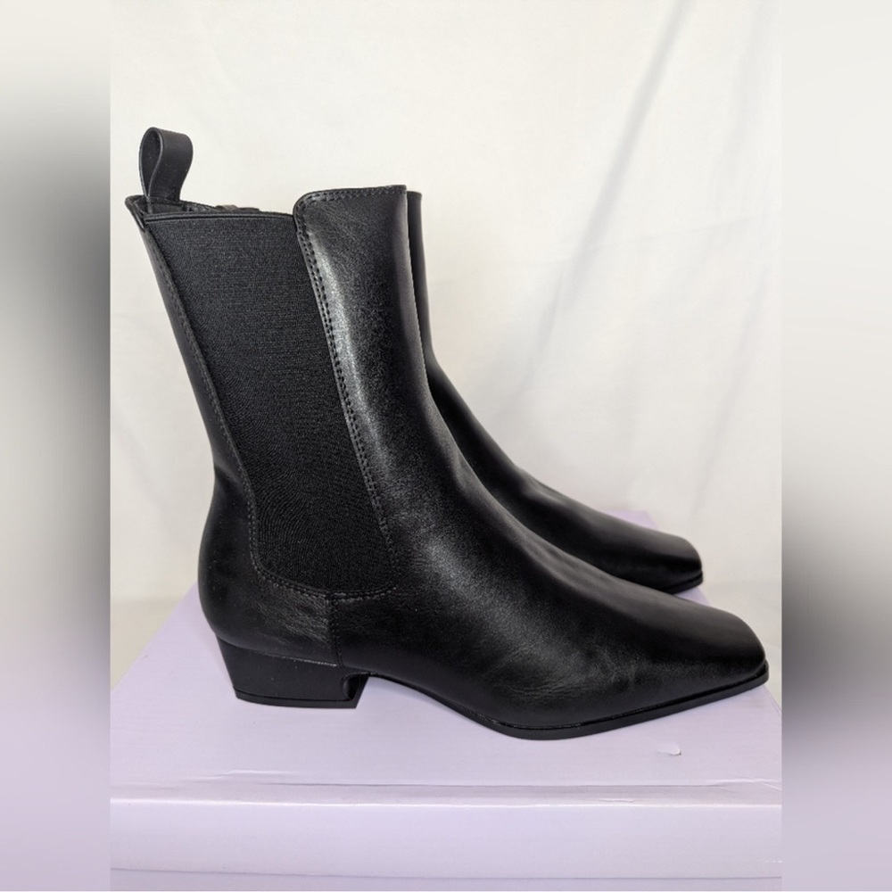 NIB Madden Girl Women's Fionna Low Heel Chelsea Ankle Boots Size 8.5